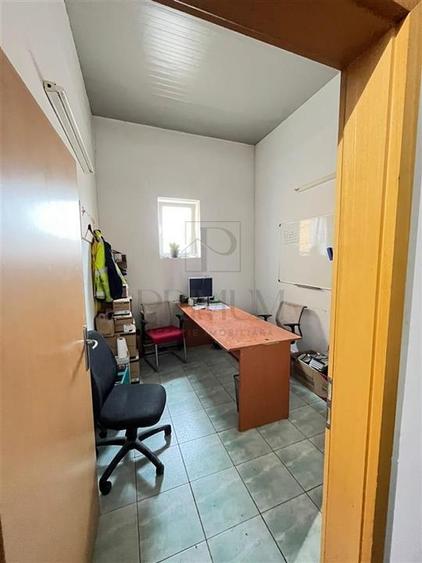 Casă individuală cu 20 camere cu Canalizare în Mircea cel Bătrân