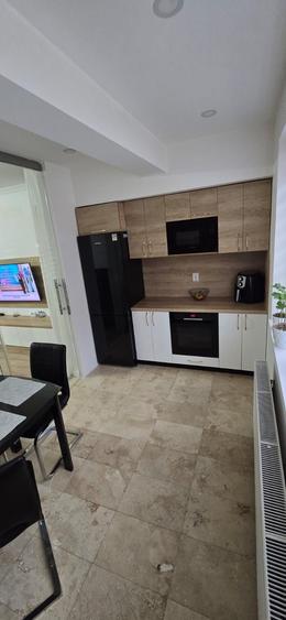 Apartament cu 2 camere decomandat în Olteni