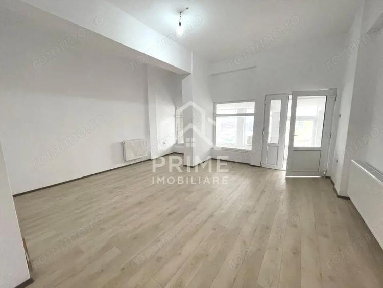 Spațiu comercial, de 118 mp, în Pianu