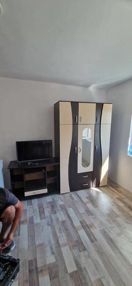 Garsonieră decomandată în Central