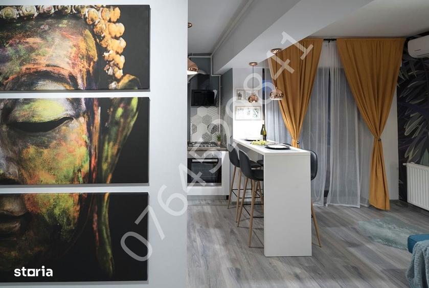 Apartament cu 2 camere decomandat, mobilat în Central
