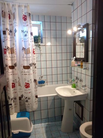 Apartament cu 2 camere decomandat în Dărmănești
