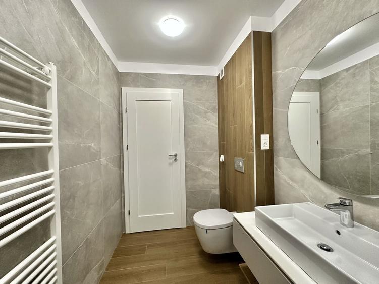 Apartament cu 3 camere decomandat de inchiriat, Urban Plaza - 9
