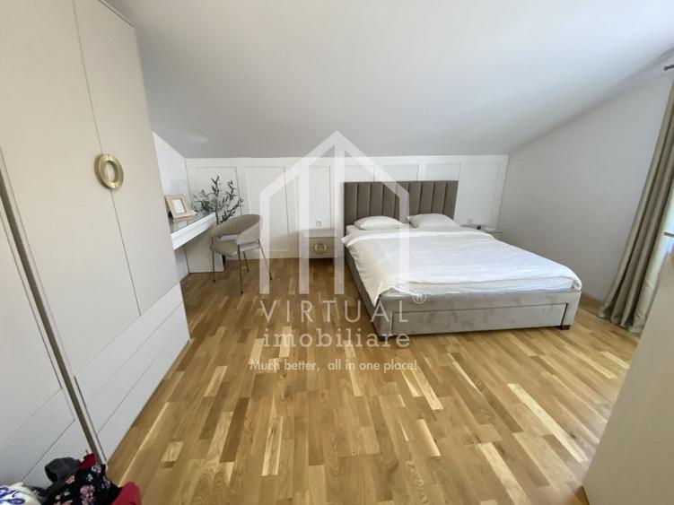Duplex cu 10 camere cu Canalizare în Central