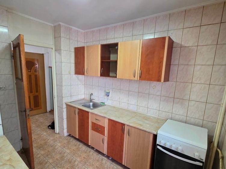 Apartament cu 2 camere decomandat, mobilat în Pantelimon