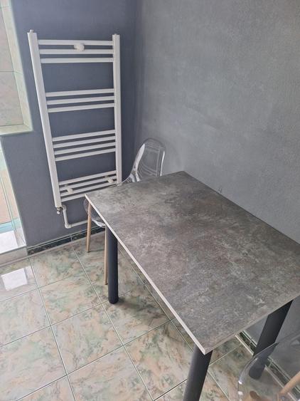 Apartament cu 2 camere decomandat, mobilat în Micro 17