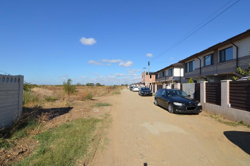 Teren Construcții intravilan de 469 mp, în Vidra