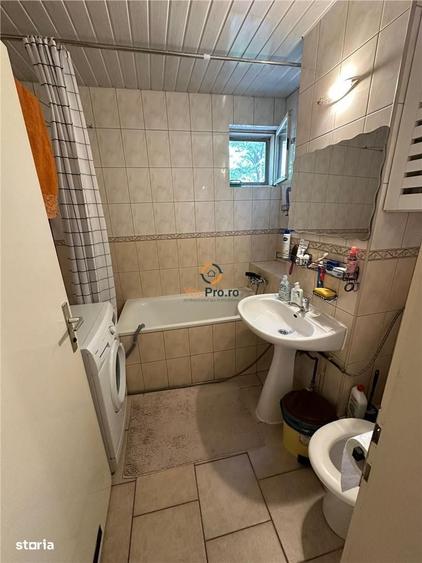 Apartament cu 2 camere decomandat în Complex Studențesc