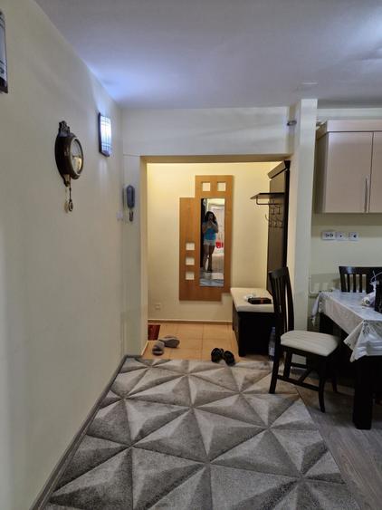 Apartament cu 2 camere decomandat în Tătărași