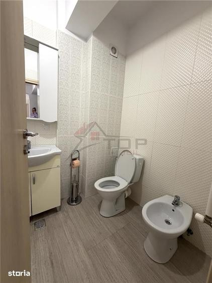 Apartament cu 3 camere decomandat în Cug