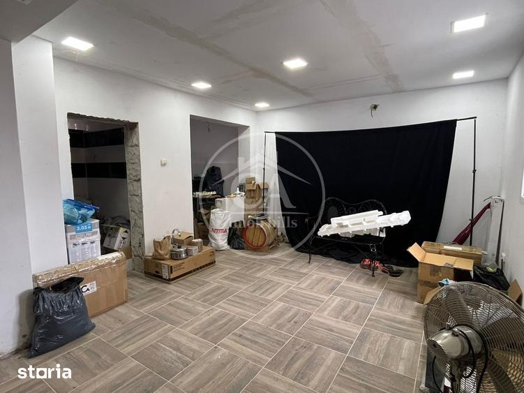 Casă cu 5 camere decomandat cu Teren 1000 Mp în Sântandrei