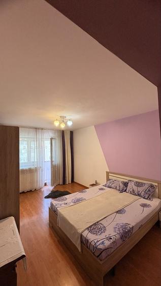 Apartament cu 3 camere decomandat în Ultracentral