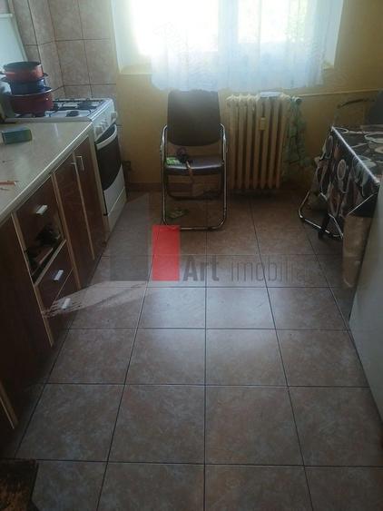 Apartament cu 2 camere semidecomandat în Sebastian