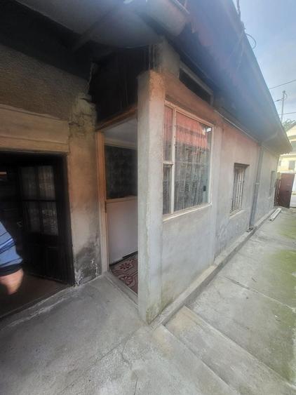 Casă individuală cu 3 camere cu Canalizare în Mihai Bravu