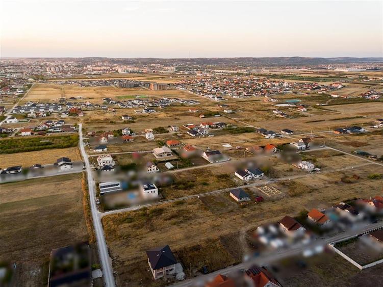 Teren Construcții intravilan de 519 mp, în Cihei