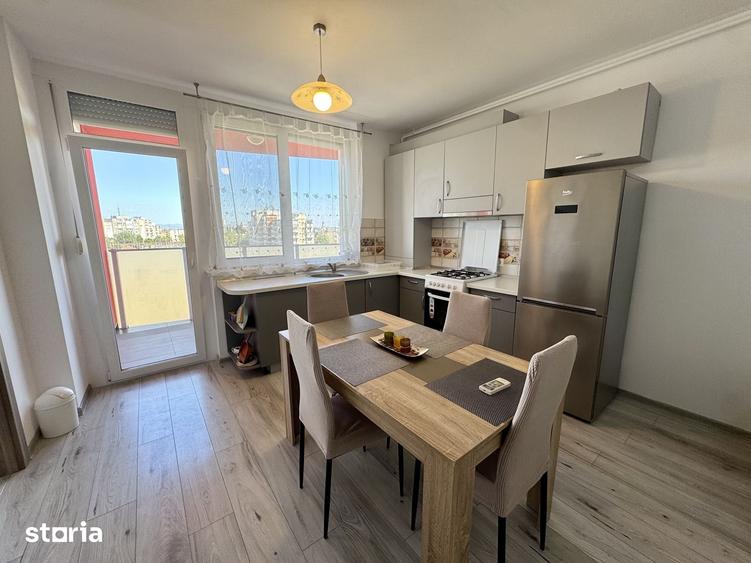 Apartament cu 2 camere semidecomandat în Subcetate