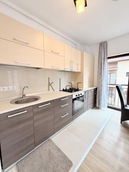 Apartament cu 3 camere semidecomandat, mobilat în Zorilor