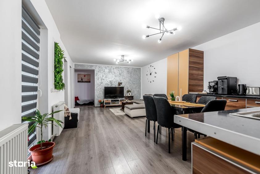 Casă cu 3 camere cu Teren 136 Mp în Central