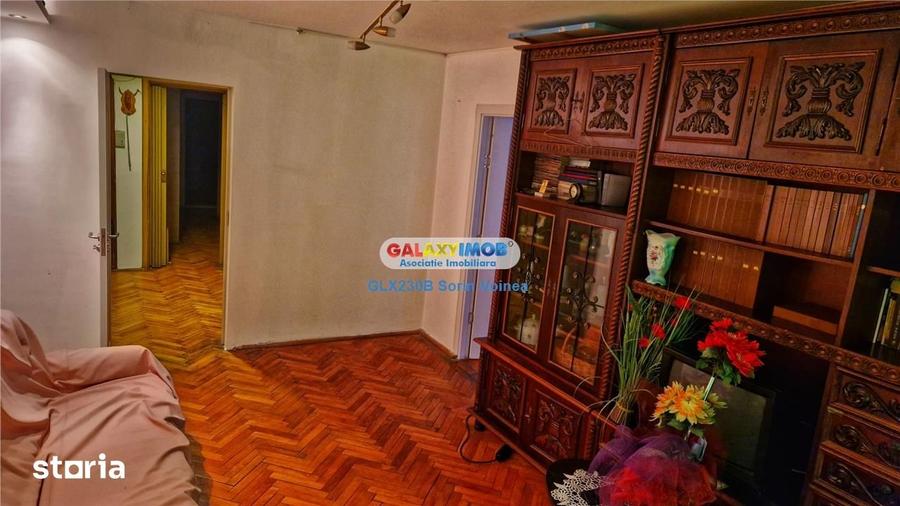 Apartament cu 4 camere semidecomandat, mobilat în Militari