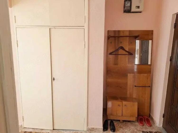 Apartament cu 2 camere decomandat în Radu Negru