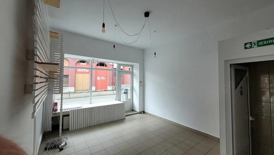 Spațiu comercial, de 80 mp, în Ultracentral