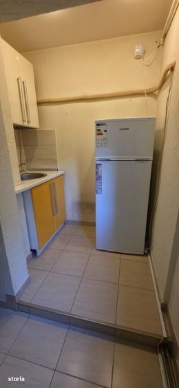 Apartament cu 3 camere decomandat în Bucovina