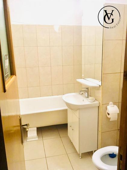 Apartament cu 2 camere decomandat, mobilat în Ultracentral