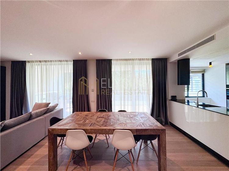 Apartament cu 4 camere decomandat, mobilat în Primăverii