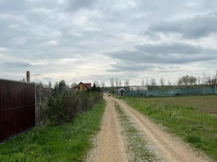 Teren de 1500 mp, în Ciolpani