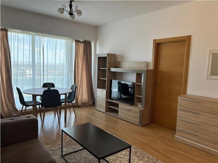 Apartament cu 2 camere semidecomandat, mobilat în Gheorgheni