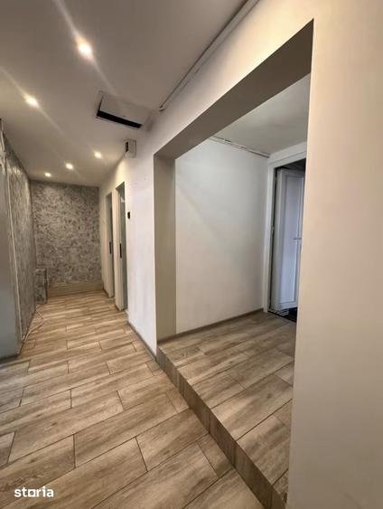 Spațiu comercial, de 50 mp, în Central