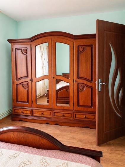 Apartament cu 2 camere semidecomandat în Satu Nou
