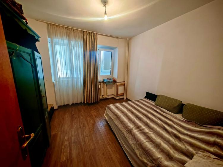 Apartament cu 4 camere decomandat, mobilat în Obor