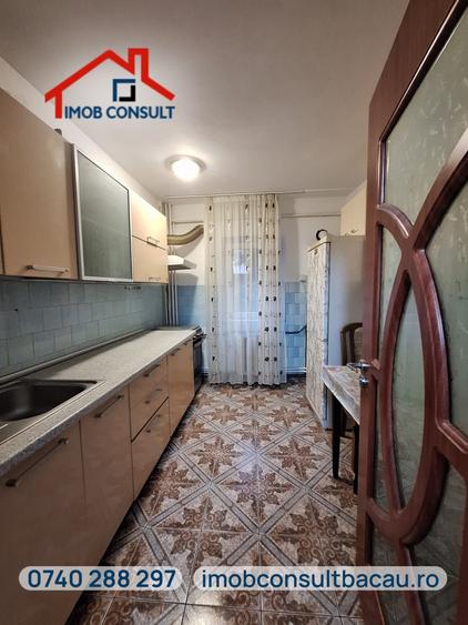 Apartament cu 2 camere semidecomandat în Mioriței