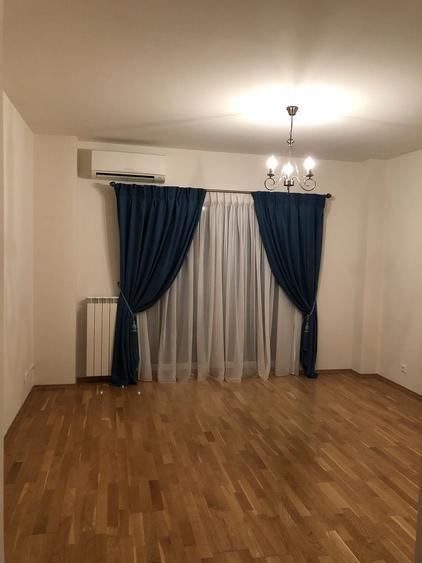 Apartament cu 3 camere decomandat în Pipera