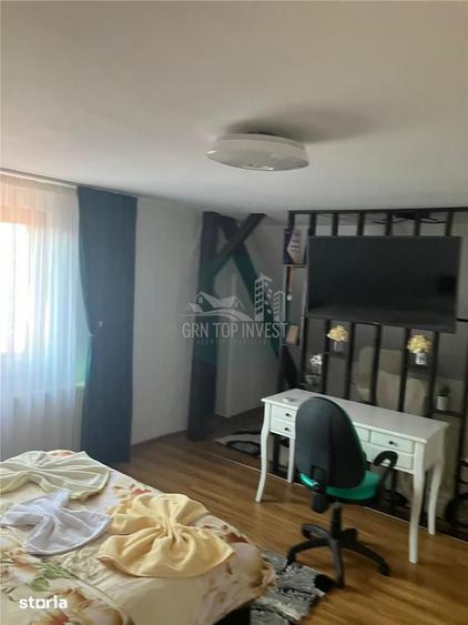 Casă cu 6 camere cu Teren 500 Mp în Terezian