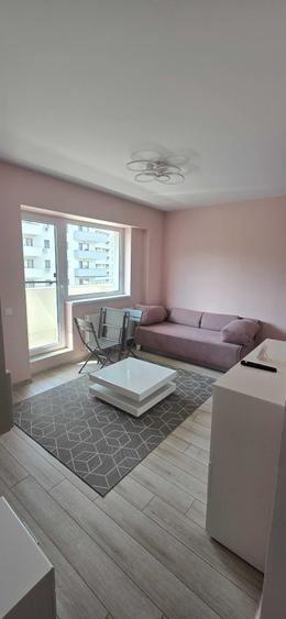 Apartament cu 2 camere decomandat în Lacul Morii