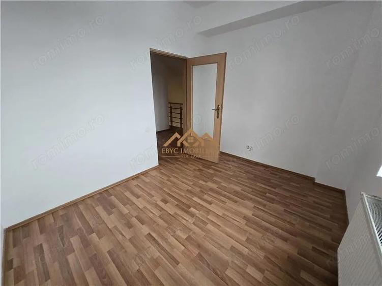 Spațiu comercial, de 100 mp, în Central