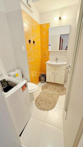 Apartament cu 2 camere decomandat, mobilat în Central