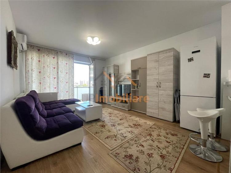 Apartament cu 3 camere decomandat în Decebal