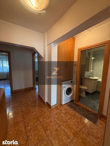Apartament cu 3 camere decomandat în Decebal