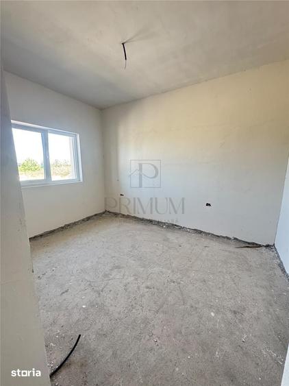 Casă cu 3 camere cu Teren 309 Mp în Moșnița Nouă