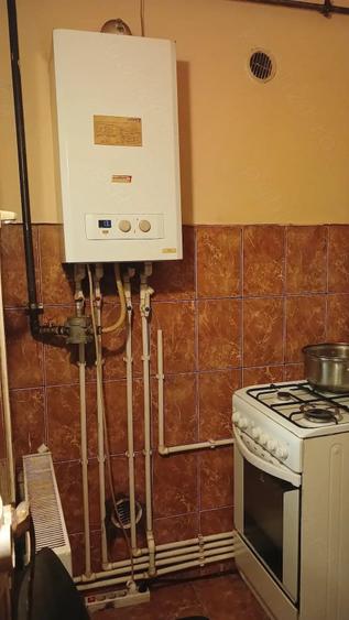 Apartament cu 2 camere decomandat în Traian