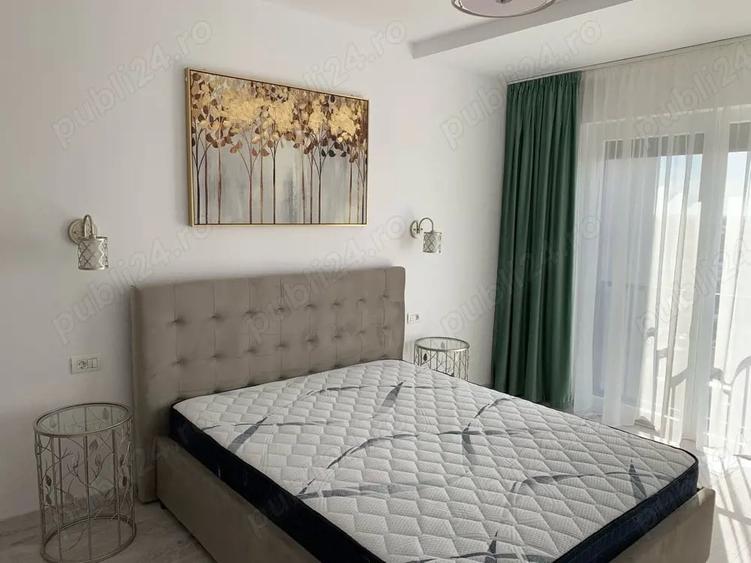 Apartament cu 2 camere decomandat în Funcționarilor