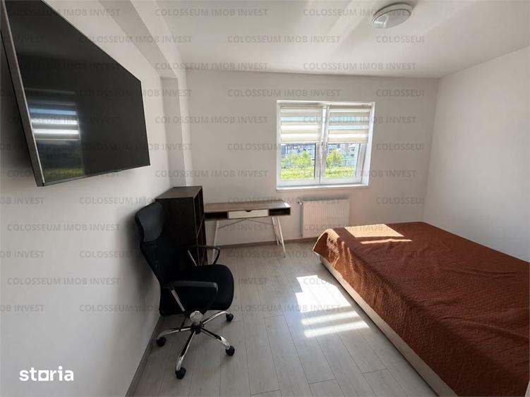Apartament cu 3 camere decomandat în Tractorul