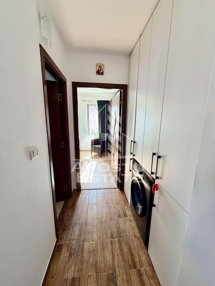 Apartament cu 2 camere semidecomandat, mobilat în Giroc