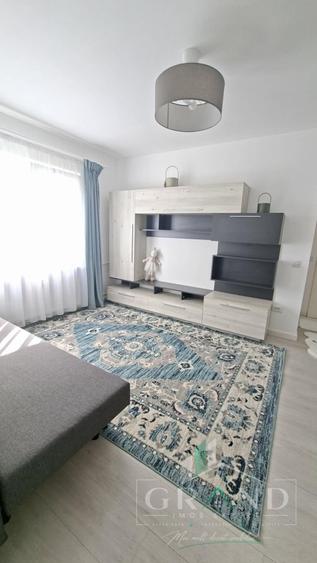 Apartament cu 2 camere semidecomandat, mobilat în Mănăștur