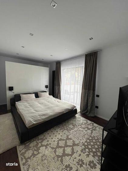 Apartament cu 4 camere în Central