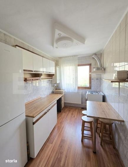 Apartament cu 3 camere decomandat în Micro 40