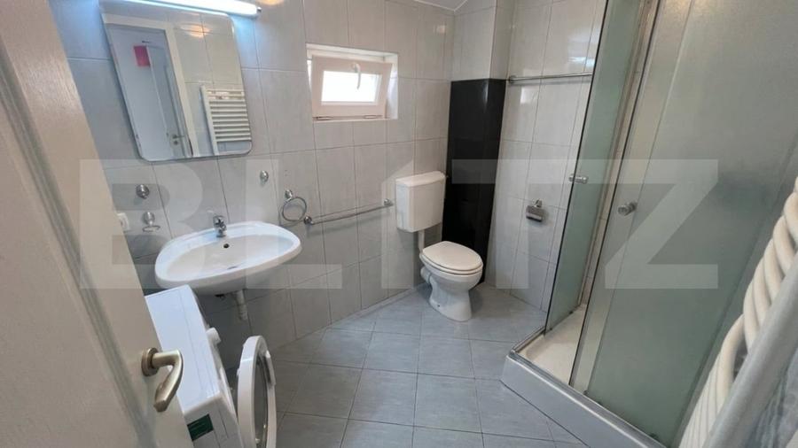 Duplex cu 4 camere cu Canalizare în Cetate